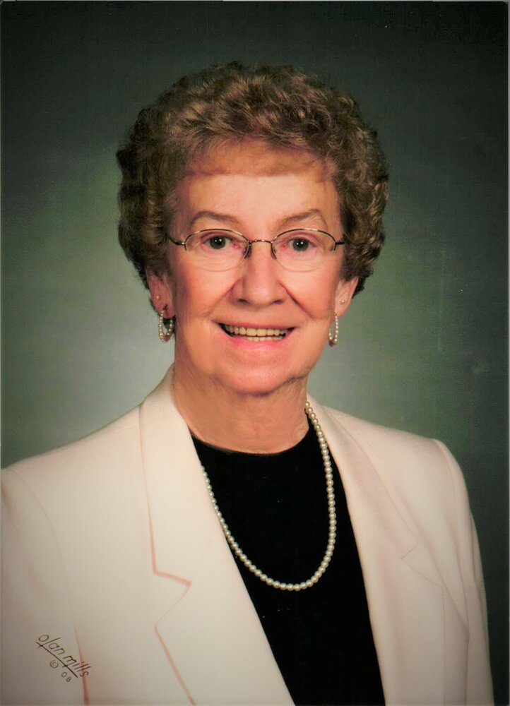 Lillian Hemmer